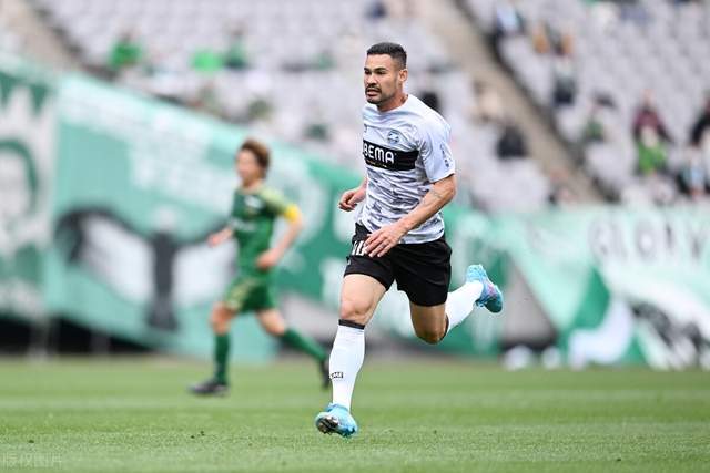 库里31+10爱德华兹19分 勇士擒森林狼止3连败