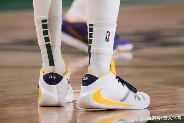 梅西34场29球17助遭淘汰 C罗46场35球6助攻