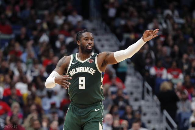 阿尔斯兰33+11宁波送四川14连败 山东大胜广州